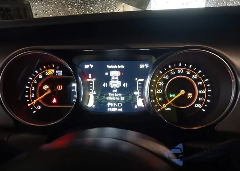 2020 Jeep Wrangler Unlimited Freedom 4X4 from USA, damaged, VIN 1C4HJXDN7LW245393